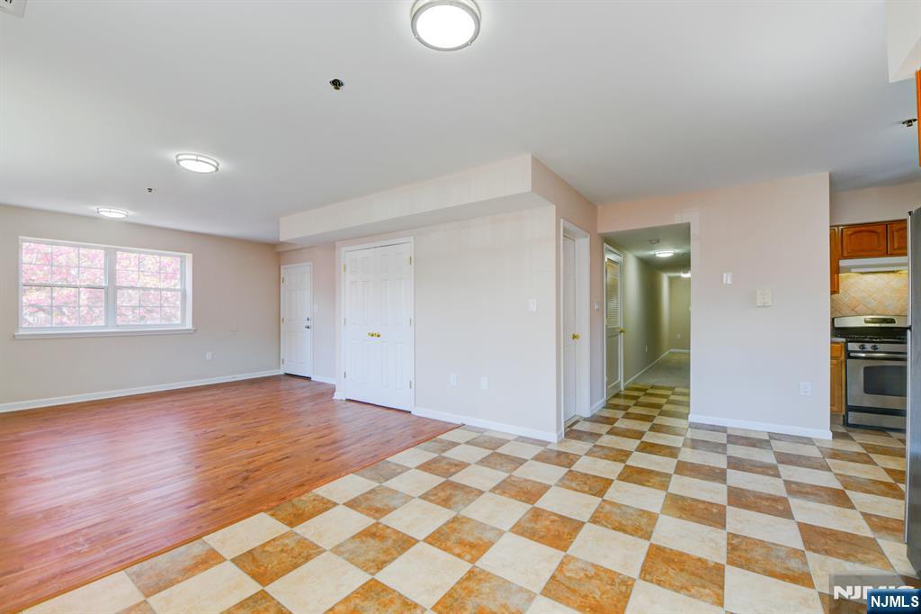 15-21 Oraton Street - Photo 3
