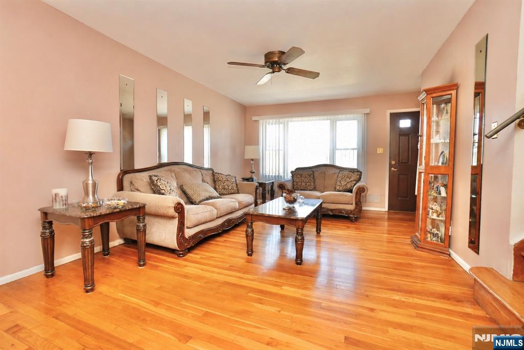16 Morse Place - Photo 4