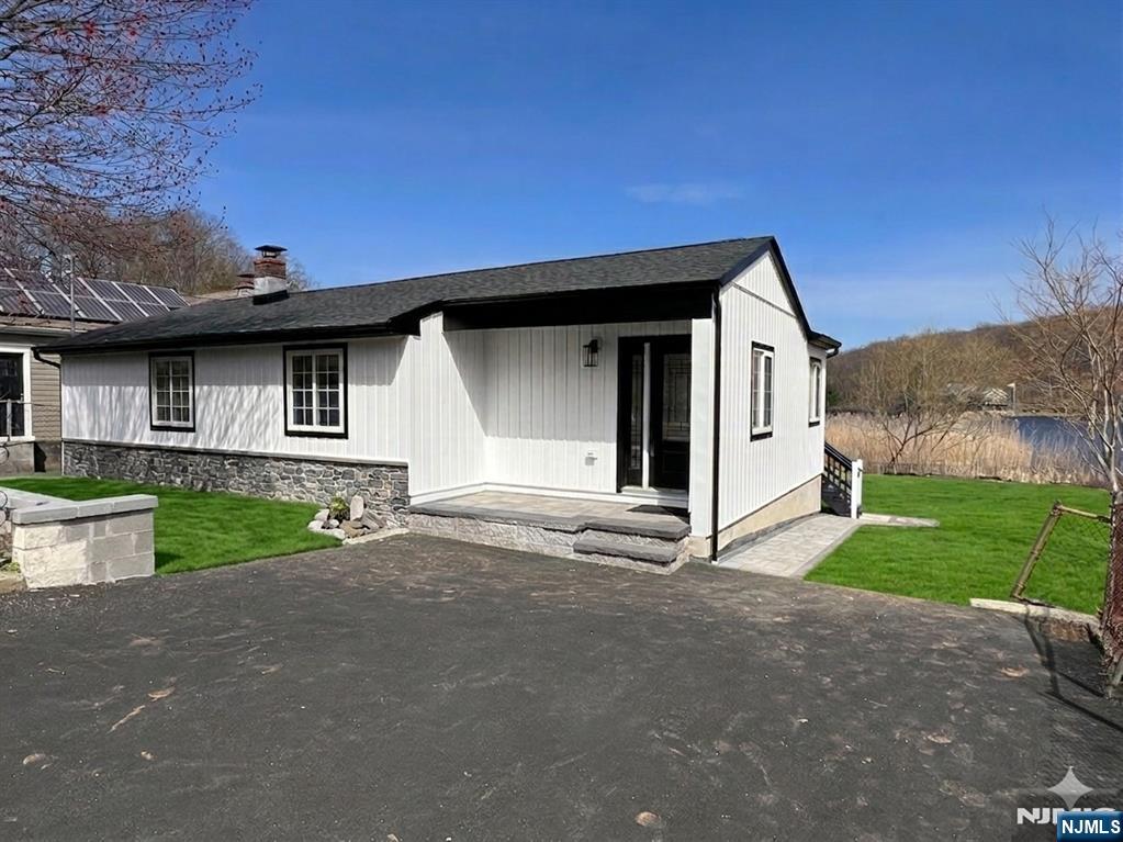 502 Otterhole Road - Photo 3