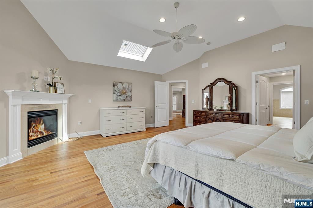 245 Kingsland Avenue — photo 17