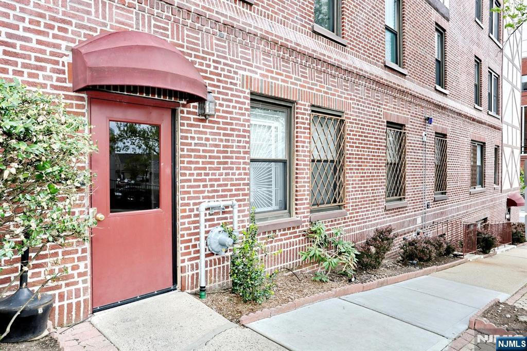 109 Grand Avenue #2A