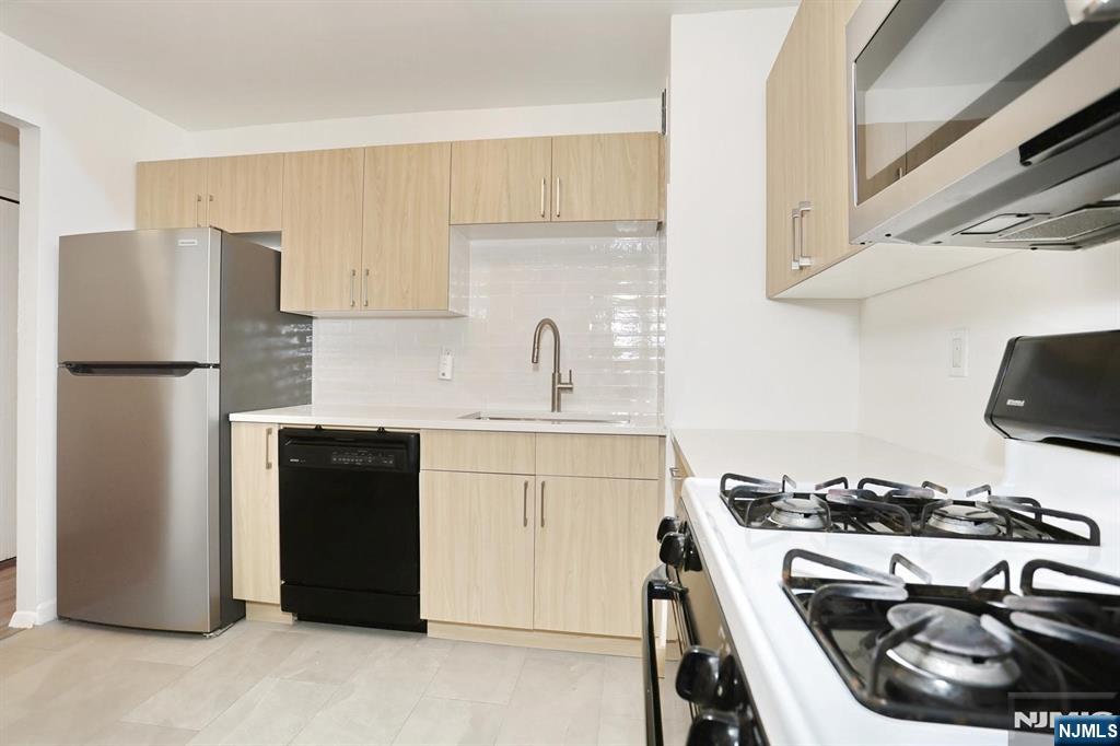 109 Grand Avenue #2A