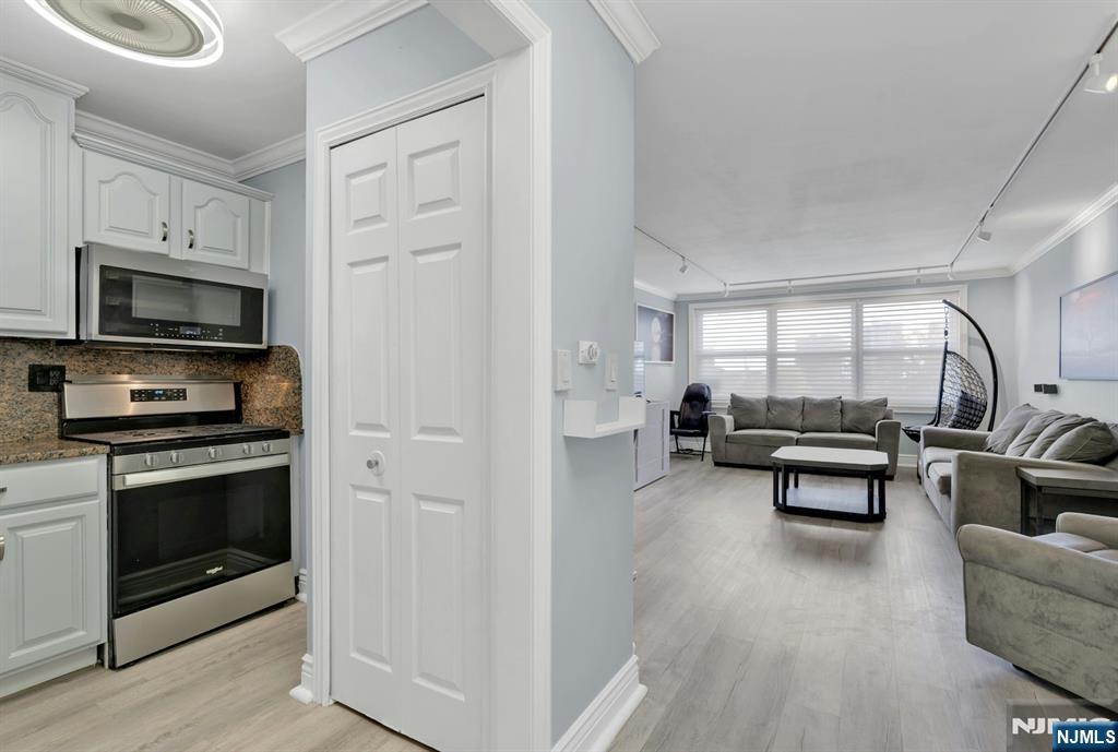 6050 Kennedy Boulevard UNIT 2E, West New York, NJ, 07093