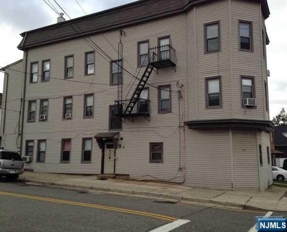 128 Plauderville Avenue 5 - Photo 1