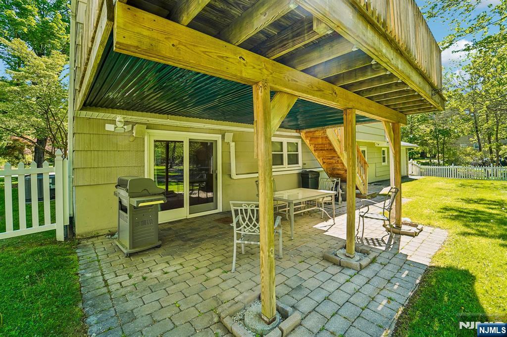 44 Brookwood Drive — photo 33
