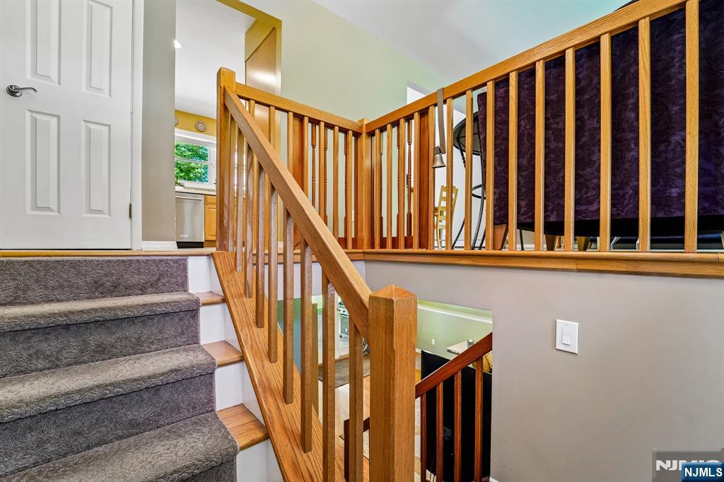 44 Brookwood Drive — photo 8