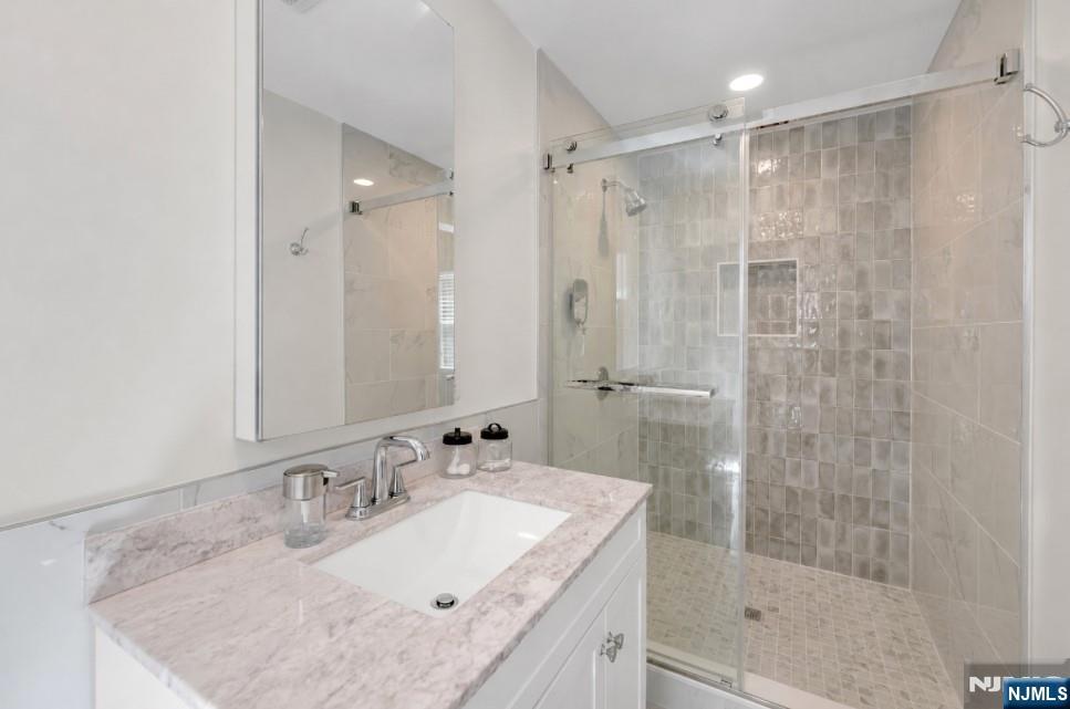 433 Piermont Road, Cresskill, NJ 07626 Listing Photo  17