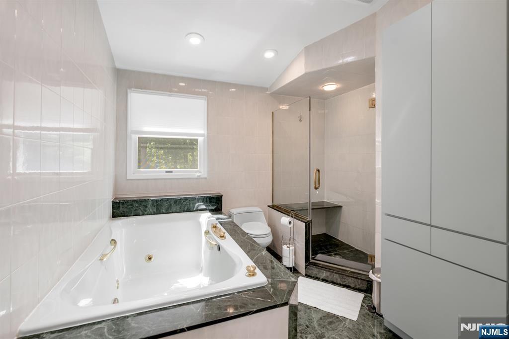 433 Piermont Road, Cresskill, NJ 07626 Listing Photo  25