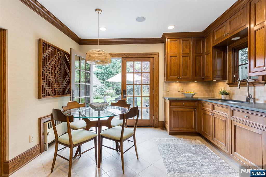 13 Ferncliff Terrace — photo 18