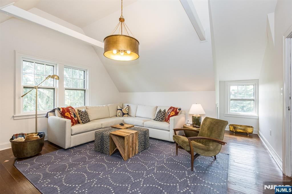 13 Ferncliff Terrace — photo 35
