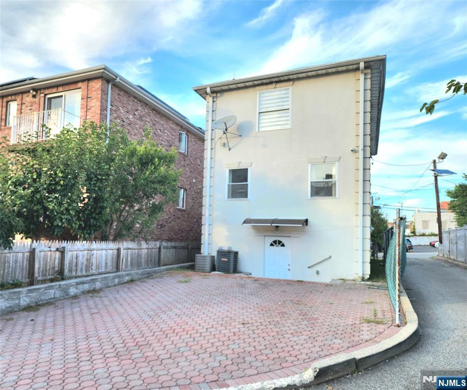 12 Brinkerhoff Terrace, Palisades Park, NJ, 07650