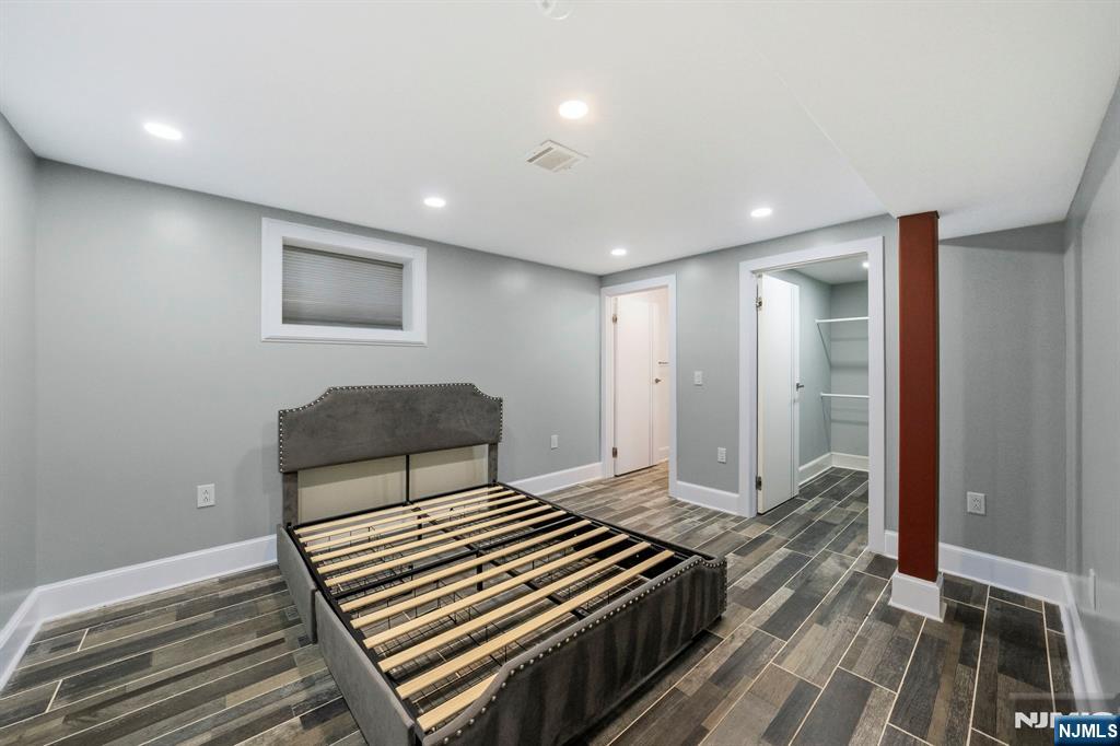 245 Jewett Avenue