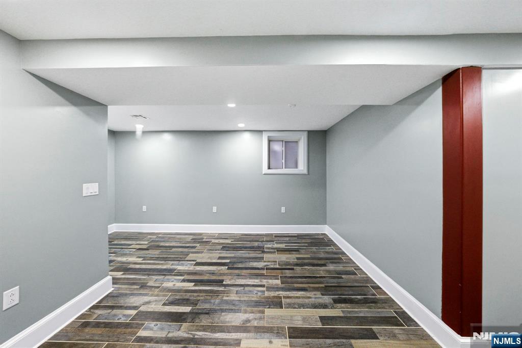 245 Jewett Avenue