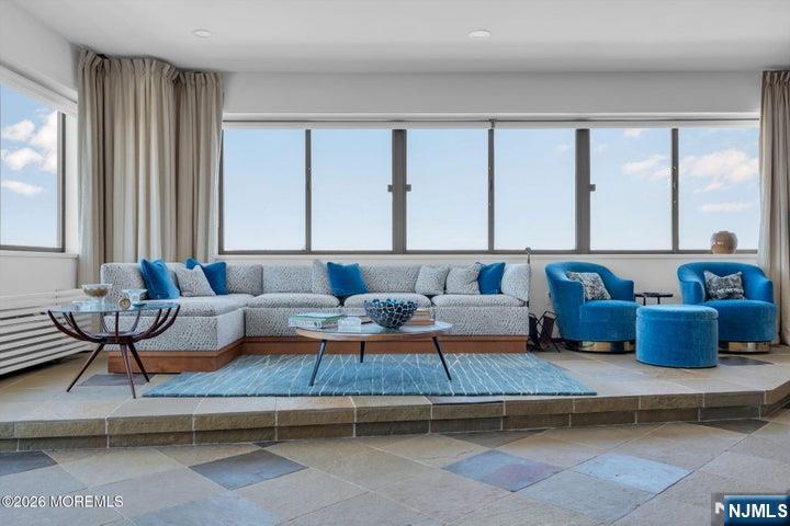 55 Ocean Avenue PHB - Photo 4