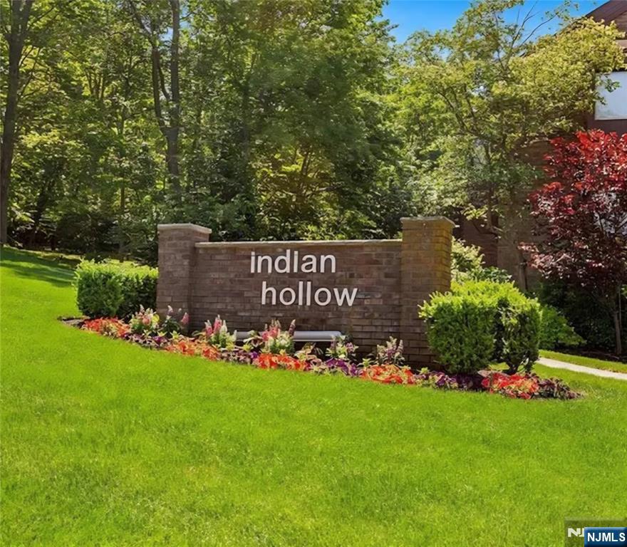 230 Indian Hollow, Mahwah, NJ 07430 Listing Photo  0