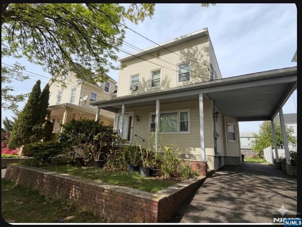 Homes for sale in East Rutherford, NJ | 281 Main St, East Rutherford, NJ 07073 | MLS# 26014719