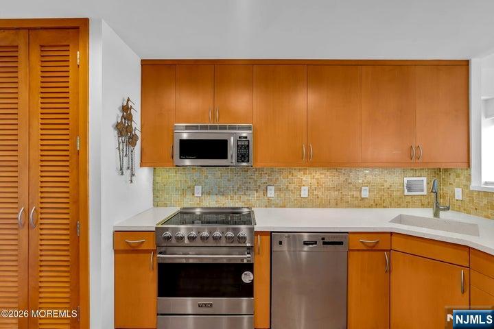 55 Ocean Avenue #PH A — photo 9