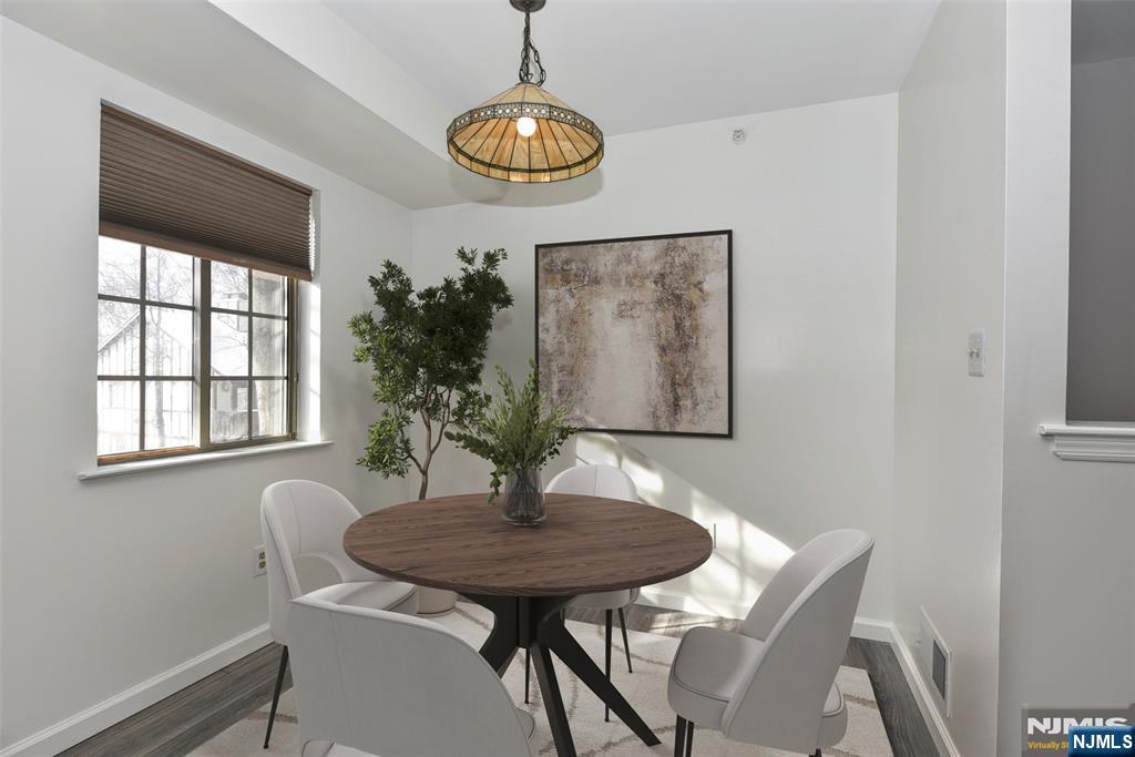 3707 Mark Twain Way, Mahwah, NJ 07430 Listing Photo  5