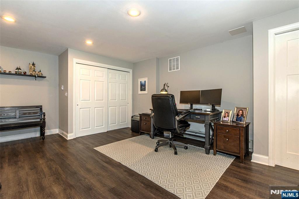 5 Crestview Lane — photo 29