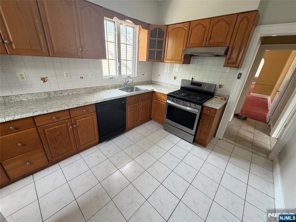 107 Willoughby St UNIT&nbsp;2 #2, Newark City, NJ, 07112-1537