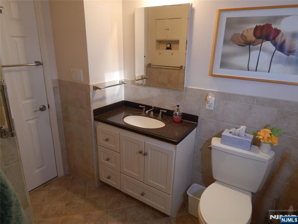 10 Lewis Road, Montvale, NJ, 07645