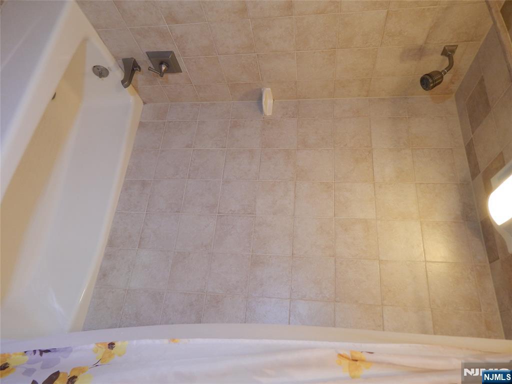 10 Lewis Road, Montvale, NJ, 07645