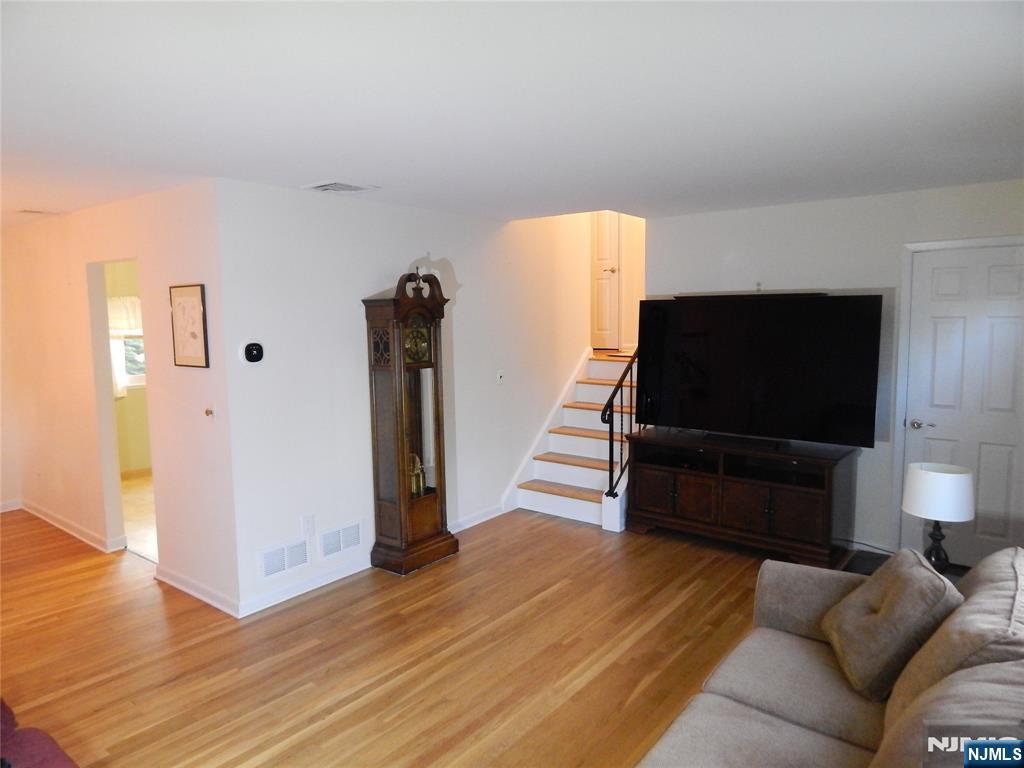 10 Lewis Road, Montvale, NJ, 07645