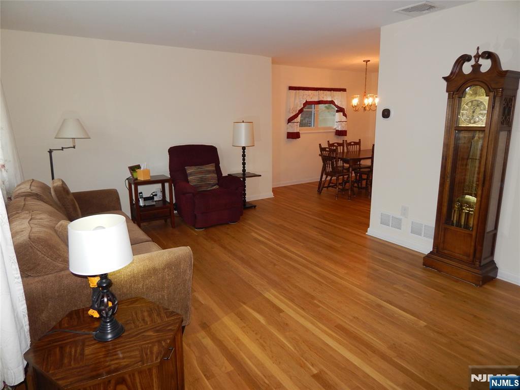 10 Lewis Road, Montvale, NJ, 07645