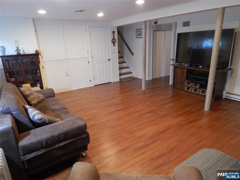 10 Lewis Road, Montvale, NJ, 07645