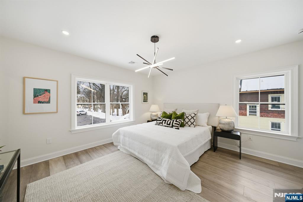 28 Irving Street — photo 14