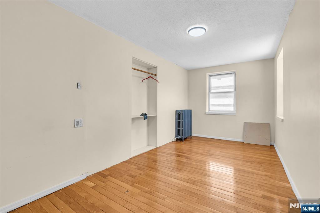297 Hamilton Place, Hackensack, NJ 07601 Listing Photo  23