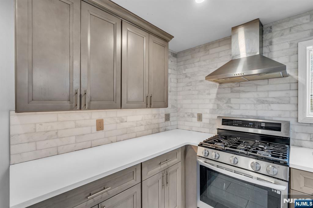 297 Hamilton Place, Hackensack, NJ 07601 Listing Photo  8