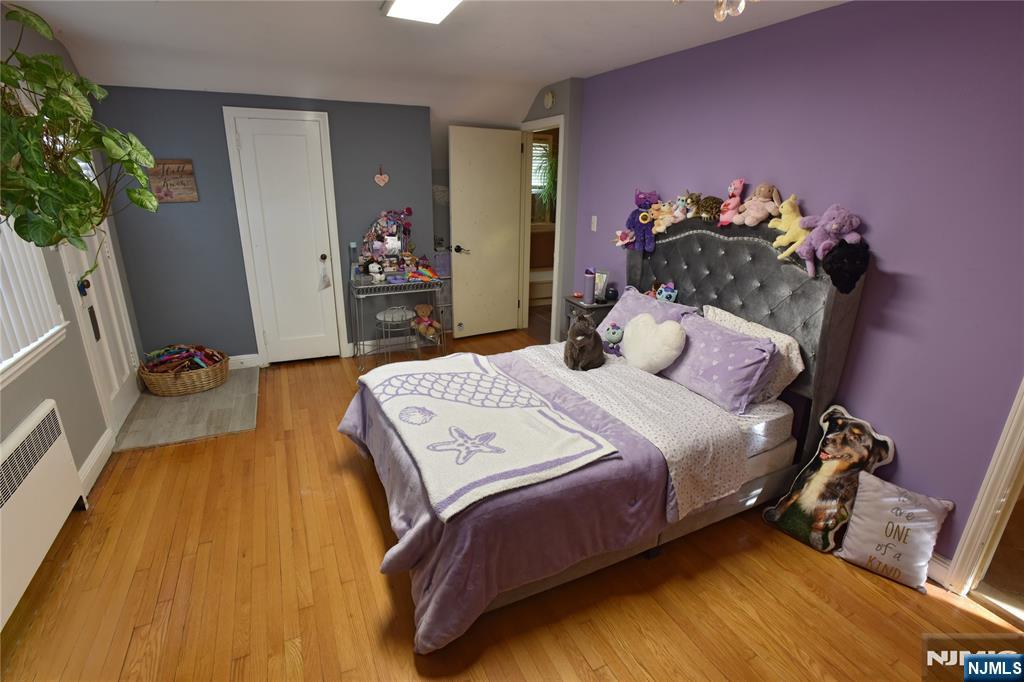 585 Monroe Place — photo 16