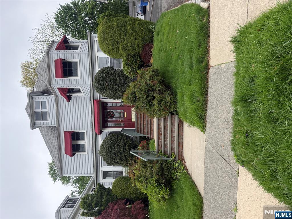 168 Orient Way 1 - Photo 1