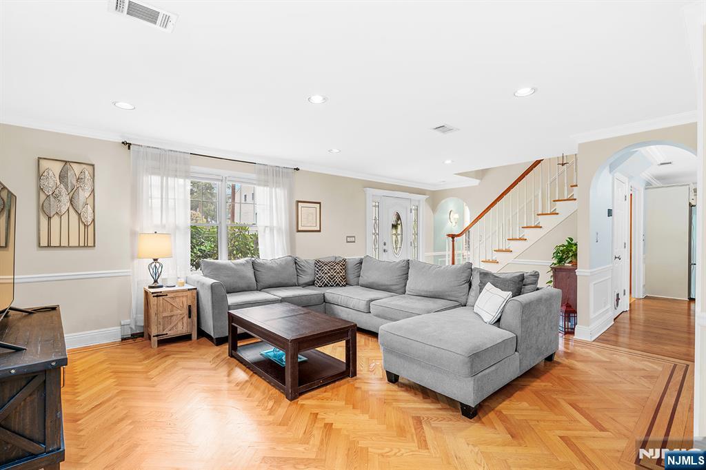 132 Maple Street - Photo 4