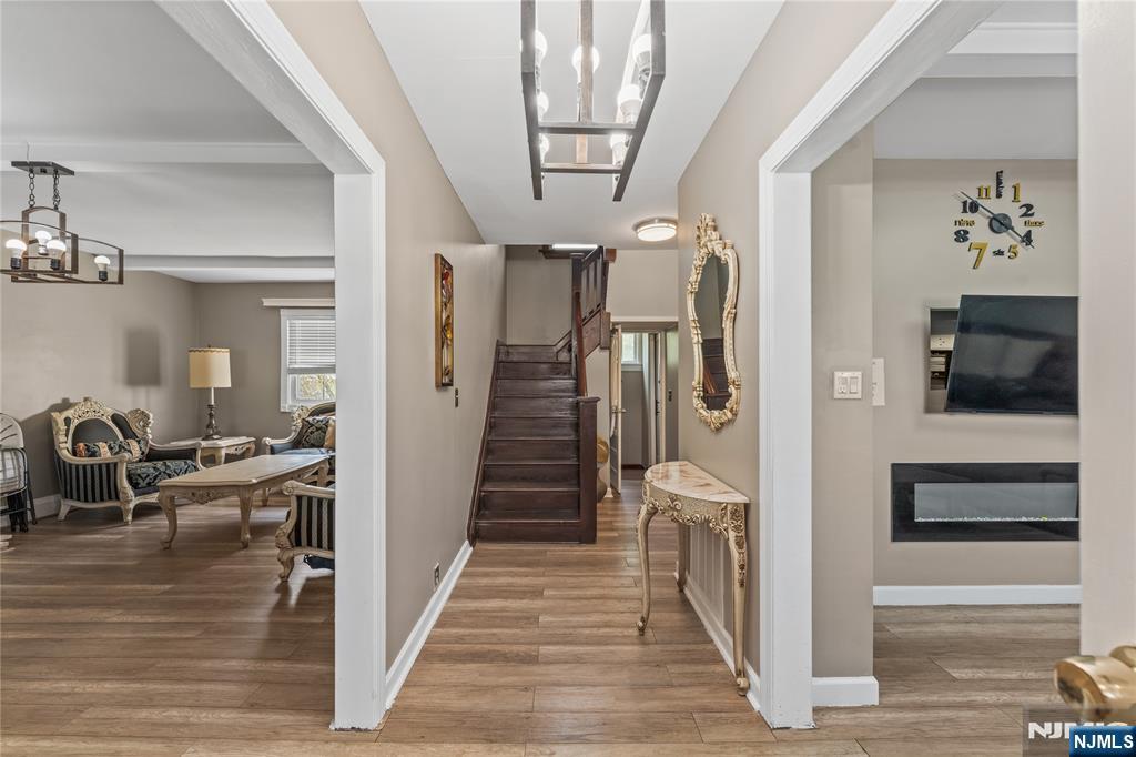 15 Putnam Place - Photo 3