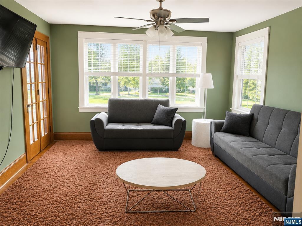 503 6th Avenue - Photo 2