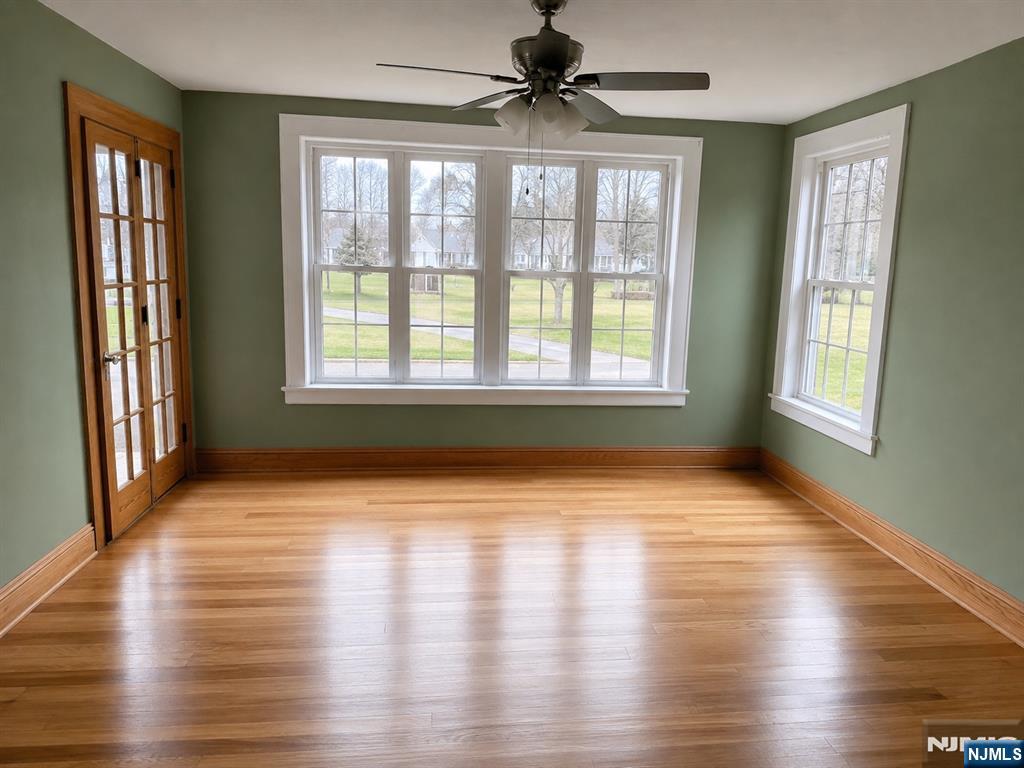 503 6th Avenue - Photo 3