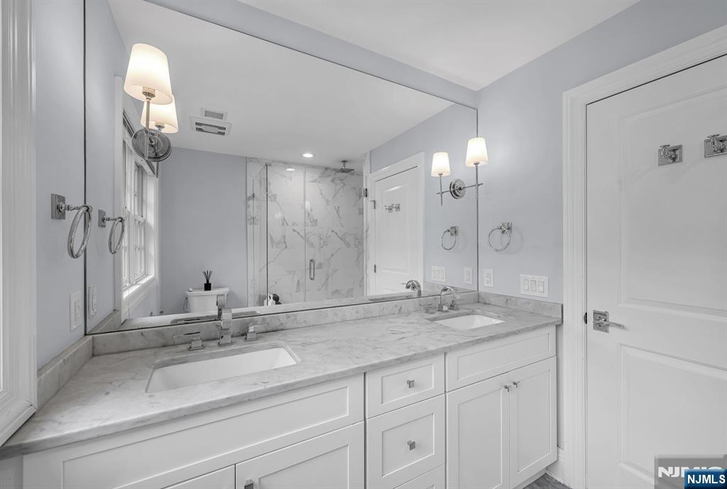 267 Merlin Place — photo 31