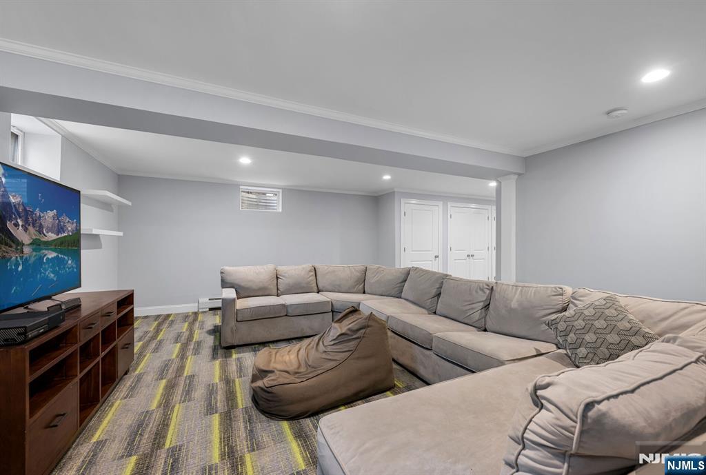 267 Merlin Place — photo 41