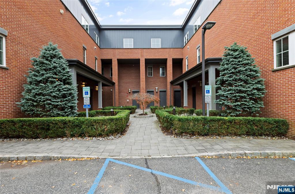 1600 Kaufers Lane 4 - Photo 1