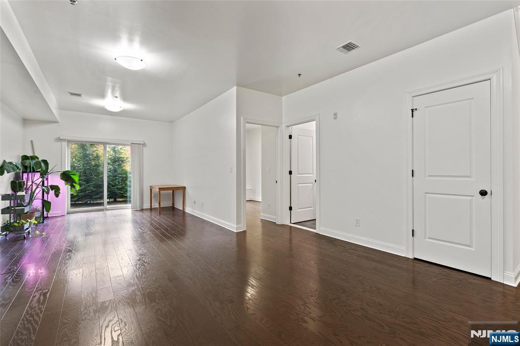 1600 Kaufers, #4, Fort Lee, NJ 07024 Listing Photo  11