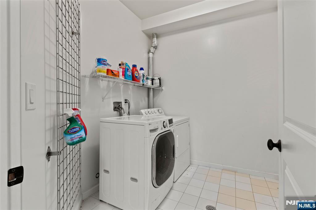 1600 Kaufers, #4, Fort Lee, NJ 07024 Listing Photo  23