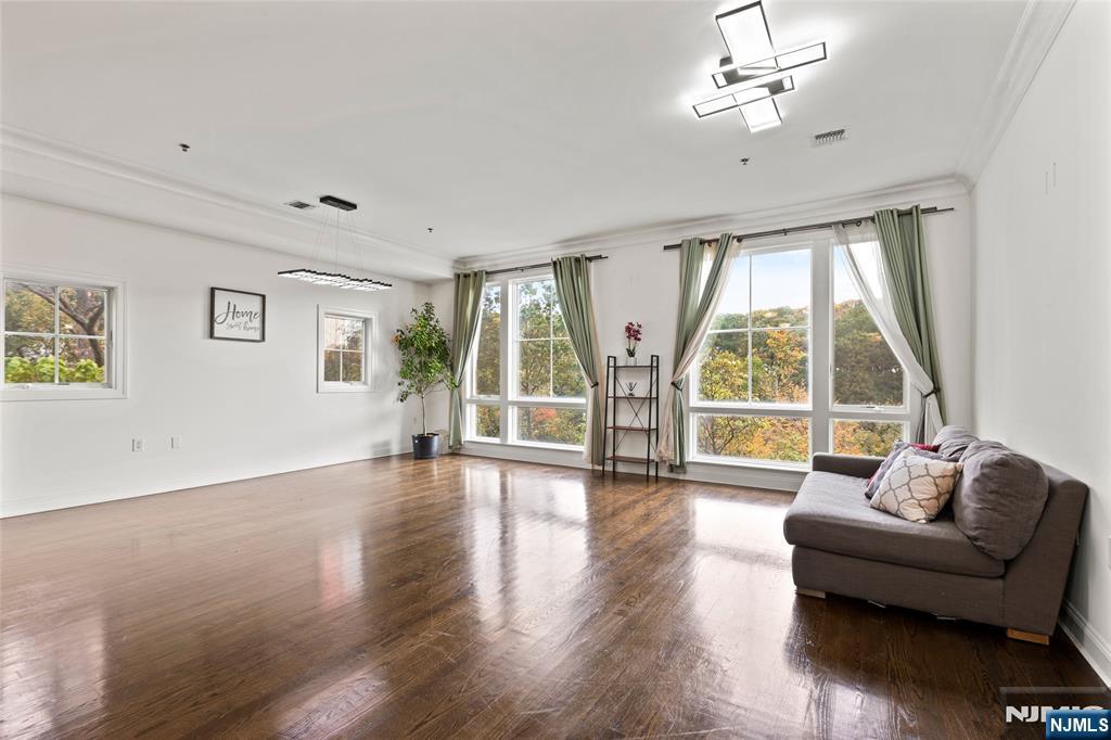 1600 Kaufers Lane 4 - Photo 4