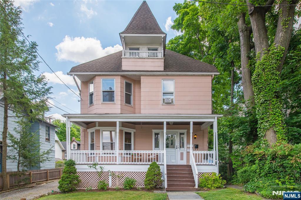 157 Walnut Street, Montclair, NJ, 07470