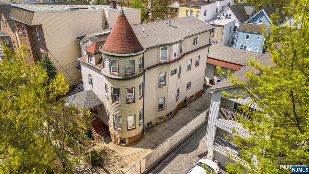 234 2nd Street - Photo 2