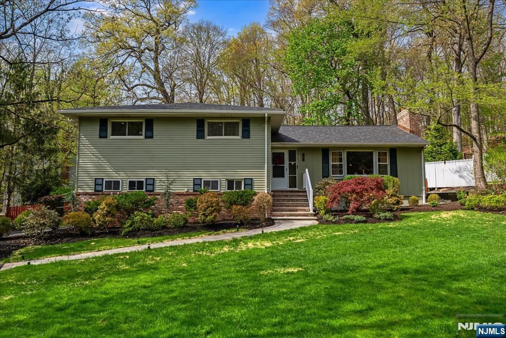 167 Mountain Avenue, New Providence NJ — listing photo