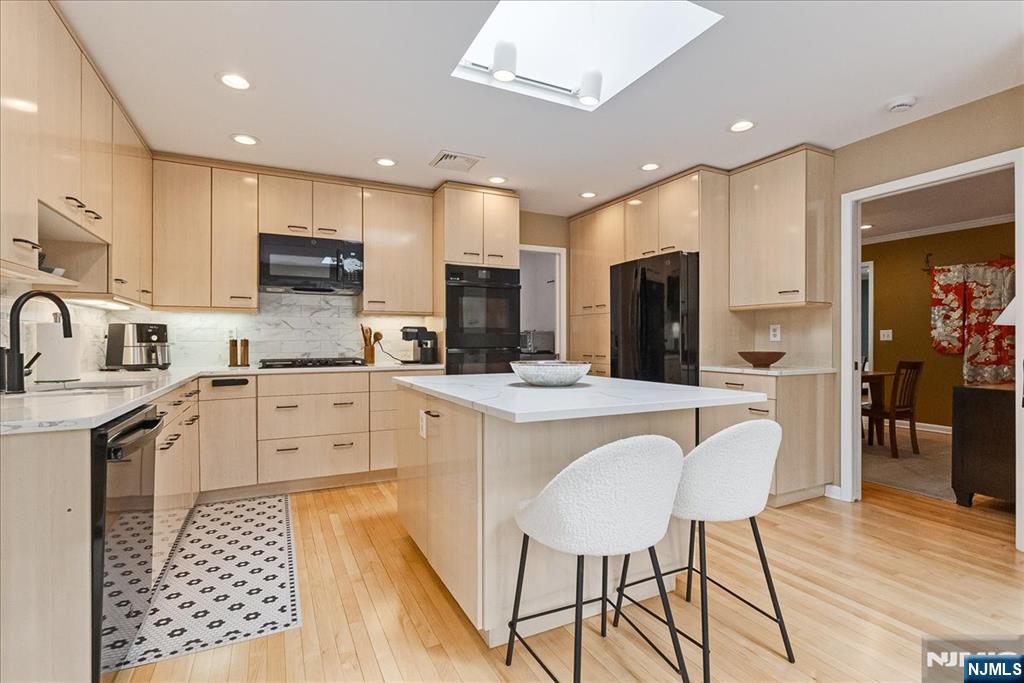 167 Mountain Avenue — photo 14