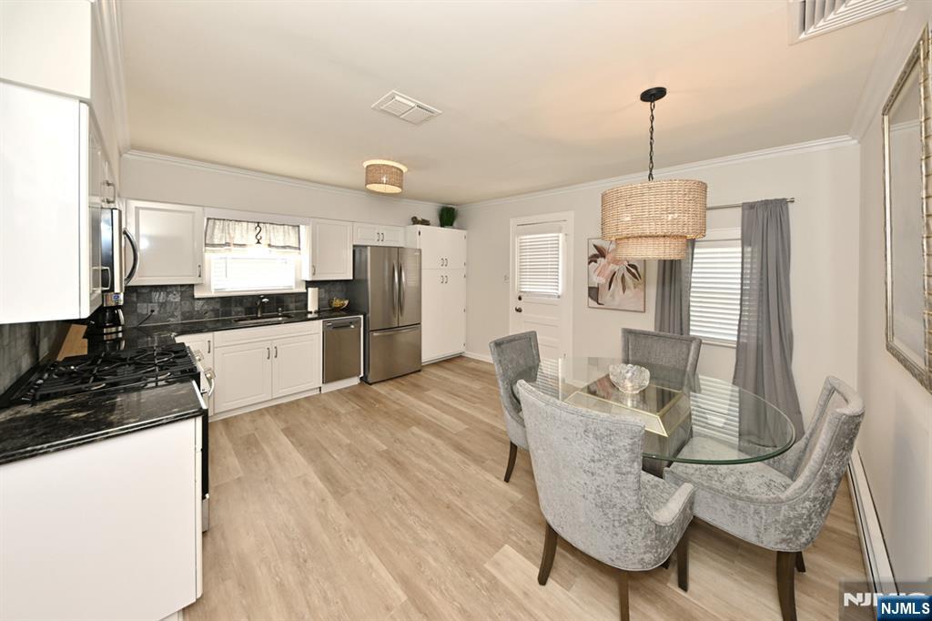 115 Forest Place - Photo 4