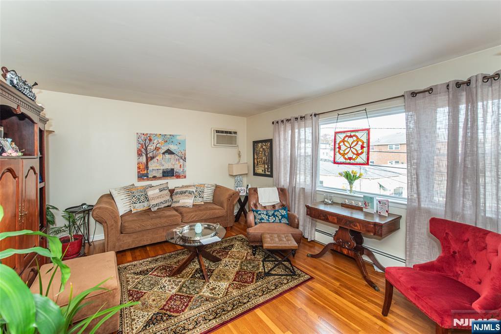 Homes for sale in Fairview, NJ | 233 9th St, Fairview, NJ 07022 | MLS# 26014906